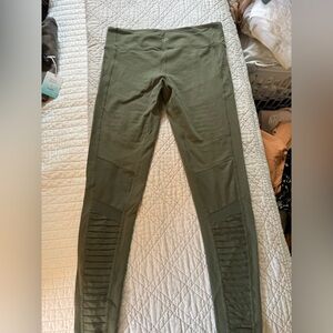ALO Yoga Olive Leggings